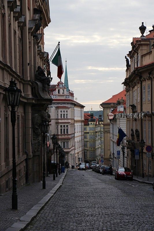 捷克共和国-布拉格-老城区的小街(Mala Strana)